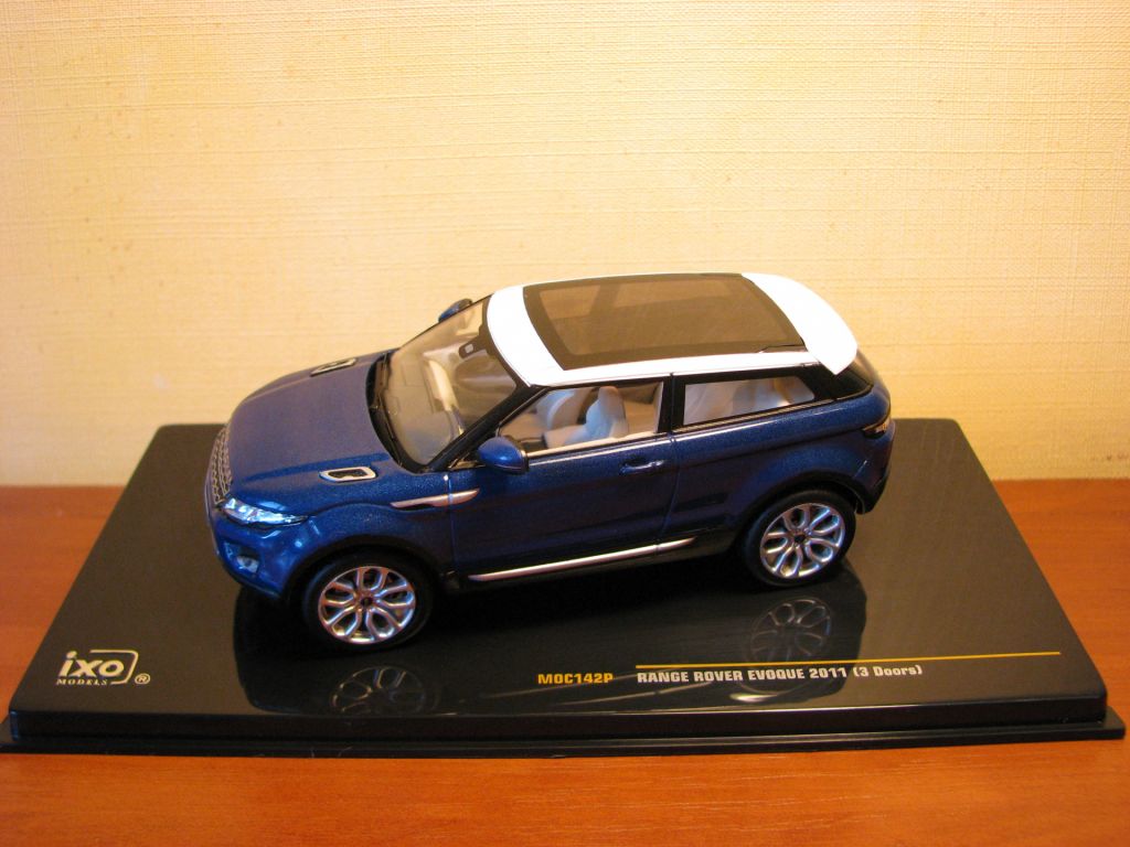 Range Rover Evoque   (3 doors)   (MOC142P) Ixo 1:43 - фото фото фото 1
