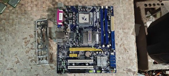 Мат. плата Foxconn 45CMX-K LGA775 i945GC PCI-E+SVGA+LAN SATA MicroATX 2DDR2 № K231312200 - фото фото фото 0