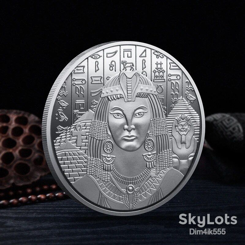 Сувенирная монета Клеопатра Silver - фото фото фото 2