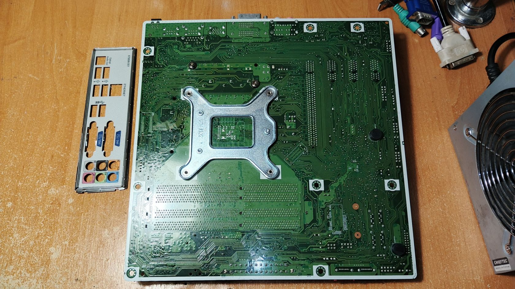 МАТЕРИНСКАЯ ПЛАТА HP Z75 IPMMB-FM    (IPMMB-FM)    (S1155, INTEL Z75, MICRO-ATX) - фото фото фото 2