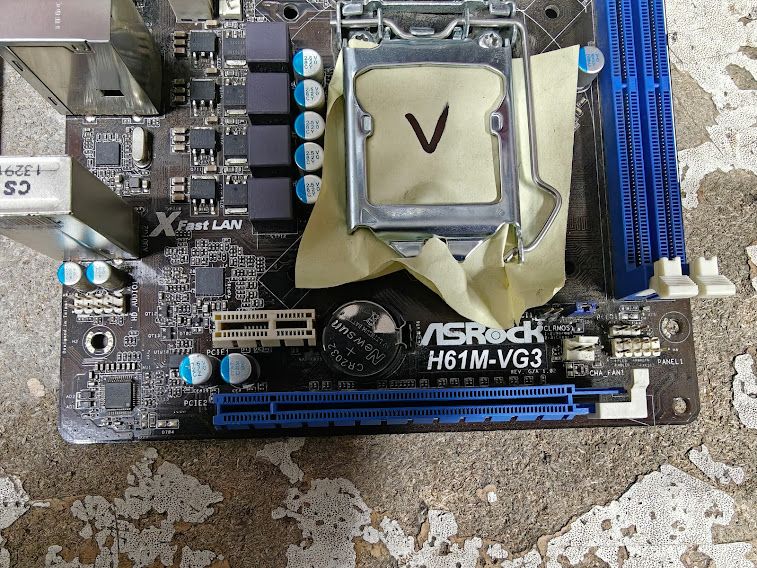 Мат. плата ASRock H61M-VG3 LGA1155 H61 PCI-E+SVGA+GbLAN SATA MicroATX 2DDR3 № 260105103 - фото фото фото 1