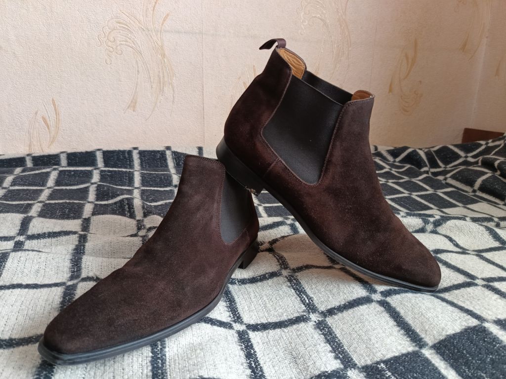 Черевики челсі Magnanni Suede Chelsea Boot - фото фото фото 0