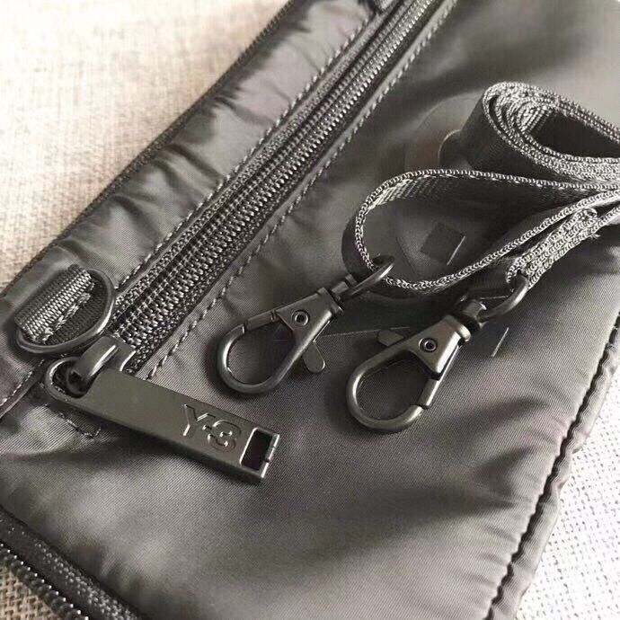 Міні-сумка Y-3 CH2 GFX Pouch Bag Yohji Yamamoto - фото фото фото 2