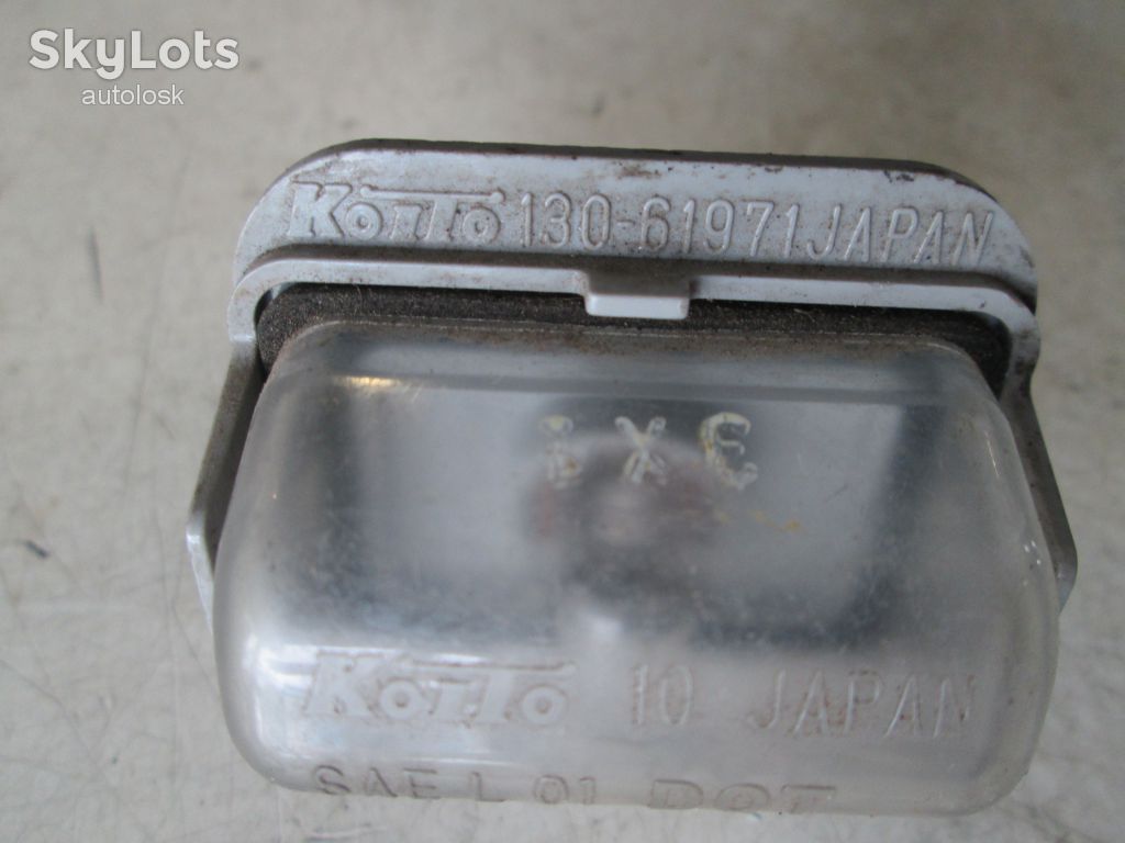 Фонарь подсветки номерного знака Mazda 6 02-07 CX-7 06-12 GJ6A51270B - фото фото фото 4