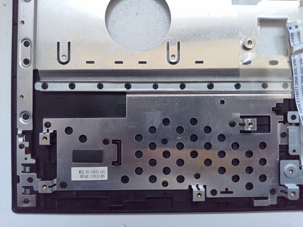 Б/У Топкейс на Lenovo B570e - фото фото фото 4