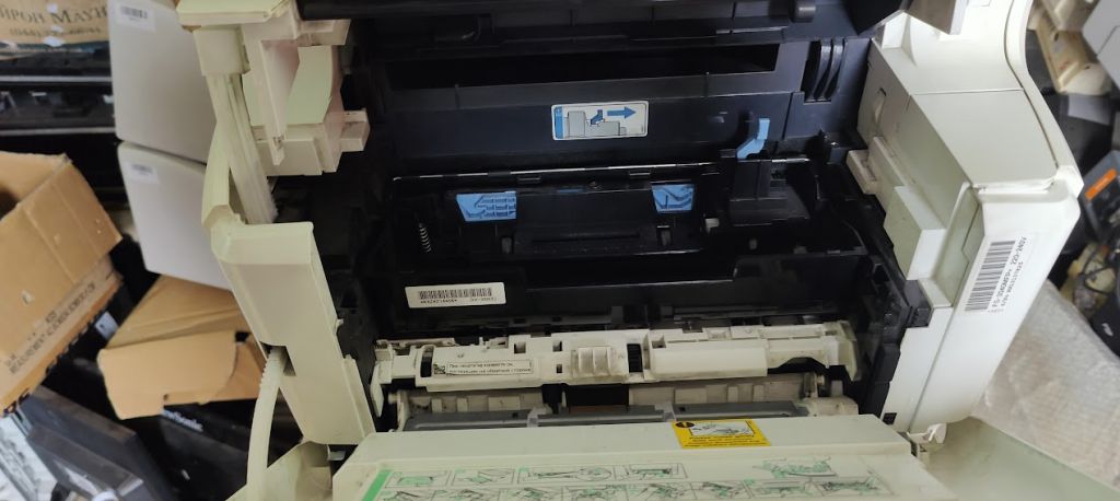 Лазерный МФУ Kyocera ECOSYS FS-3040MFP+ № 24030608 - фото фото фото 3