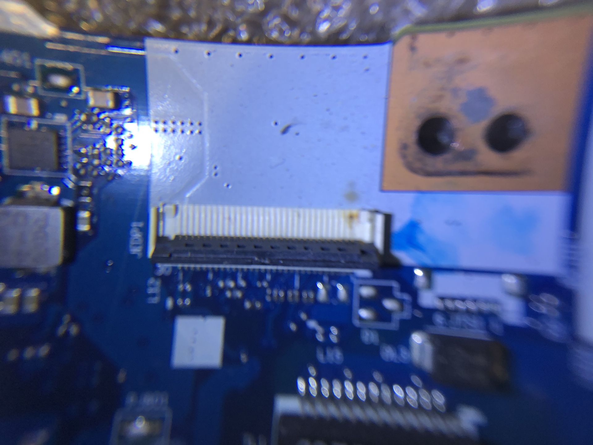 LENOVO Ideapad 320 330 на частини - фото фото фото 5