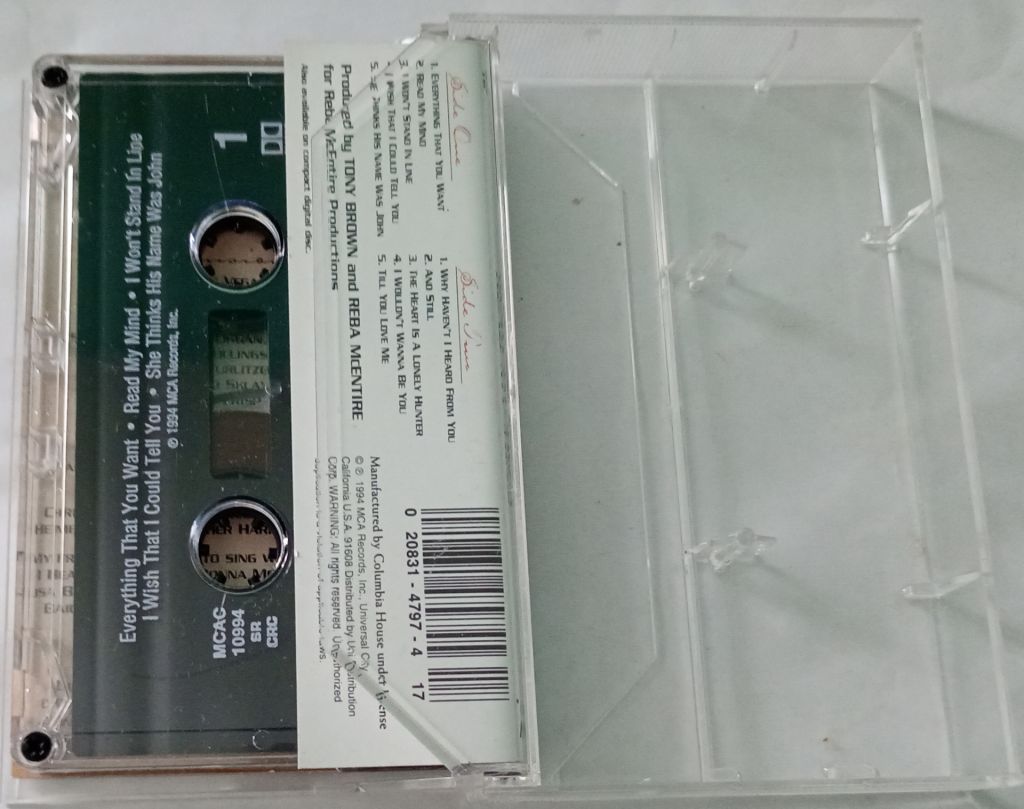 REBA McENTIRE Read My Mind. Cassette US - фото фото фото 1