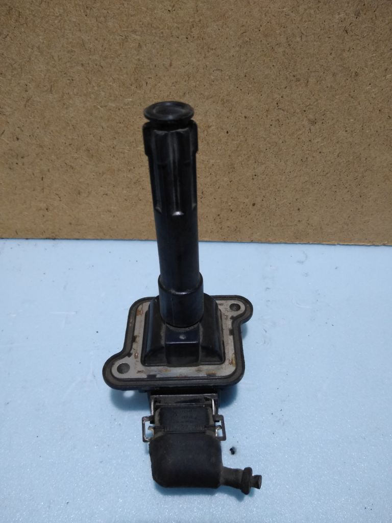 058905105 Катушка зажигания MG-5005 Maxgear 13-0062 Audi Volkswagen Skoda Seat - фото фото фото 2