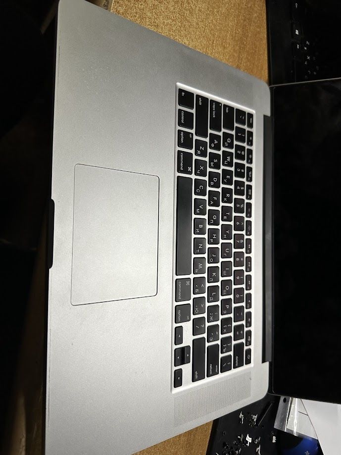 Ноутбук Apple MacBook Pro 15" Retina Mid 2016 № 251512701 - фото фото фото 3