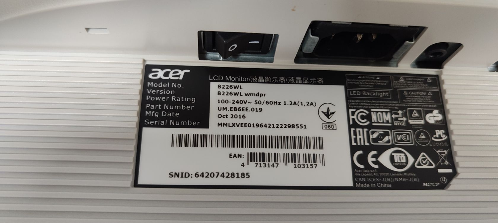 Монітор Acer B226WL / 22"      (1680x1050) TN / VGA, DVI / VESA 100x100 - б/у - фото фото фото 4