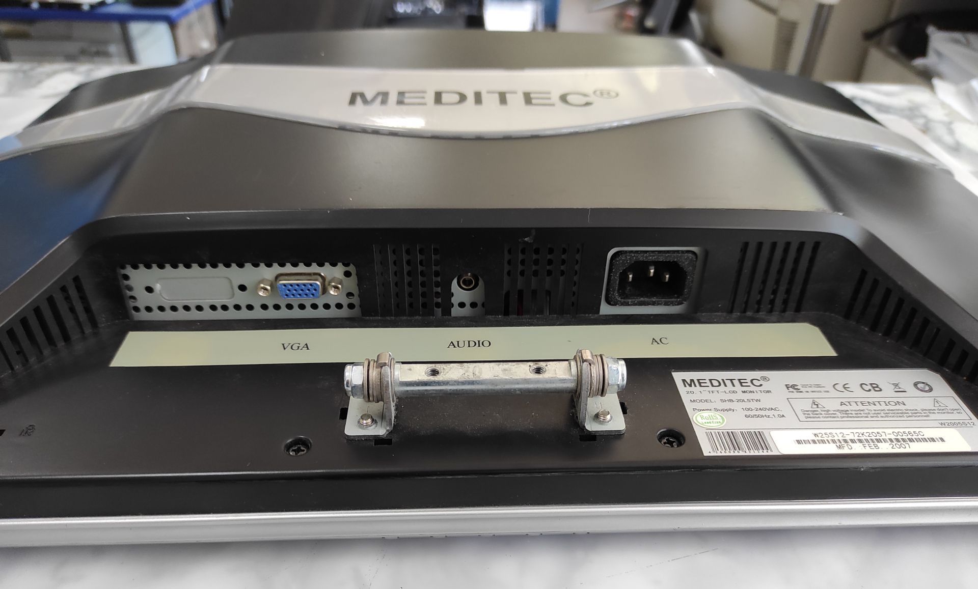 Монитор 20" MEDITEC SHB-20L5TW - фото фото фото 1