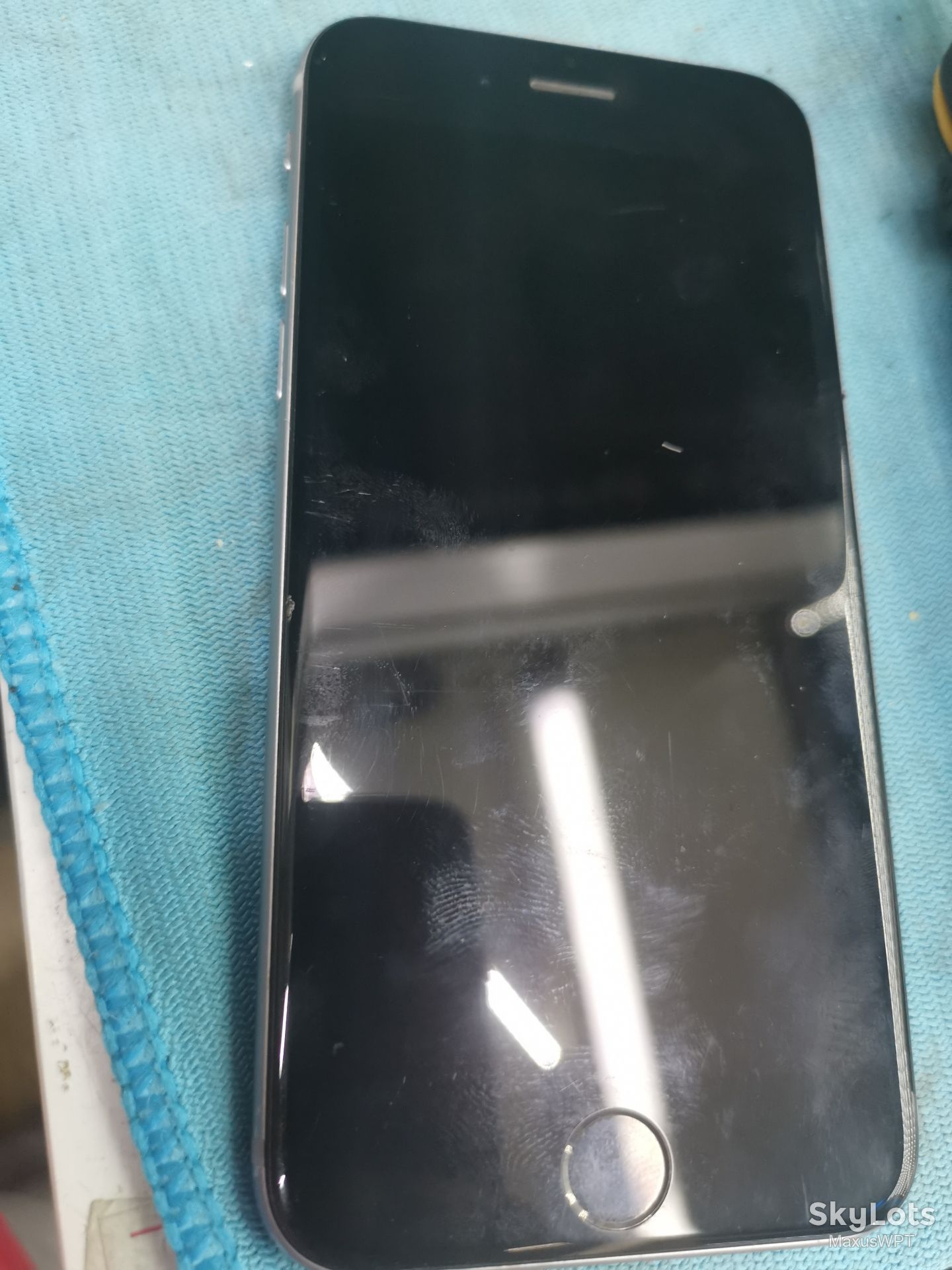 Shop Iphone 6S silver 32 GB - фото фото фото 3