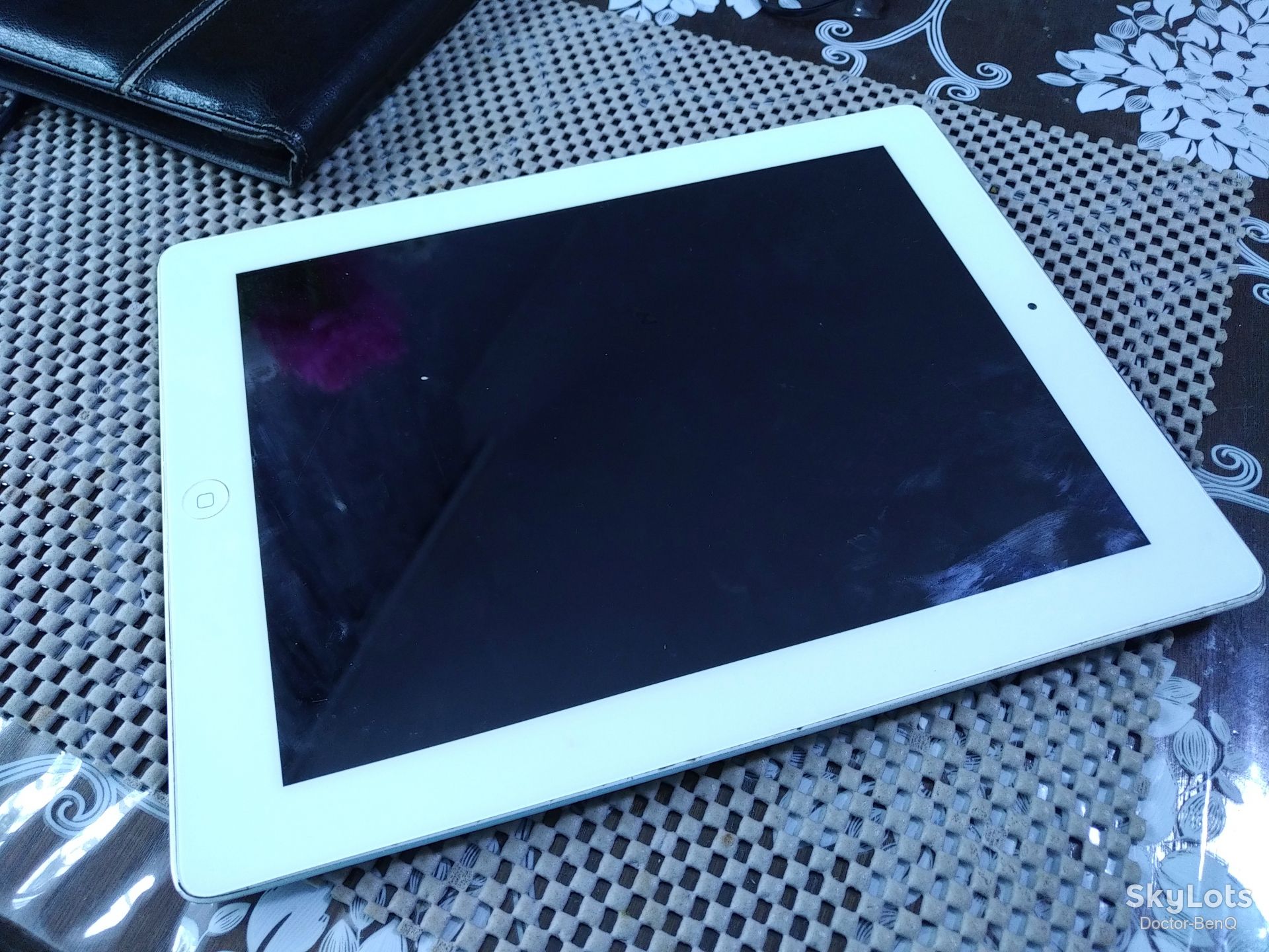 Apple iPad 3 A1430 64 Gb - фото фото фото 2