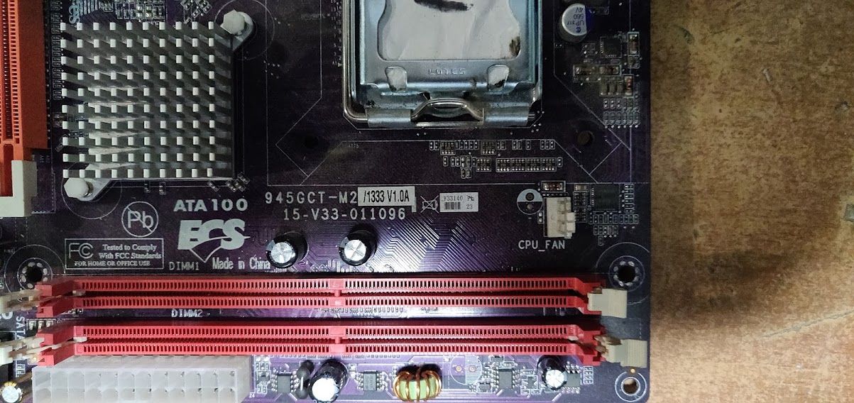 Мат. плата EliteGroup 945GCT-M2/1333 rev1.0 LGA775 i945GC PCI-E+SVGA+LAN SATA MicroATX 2DDR2 №211511 - фото фото фото 1