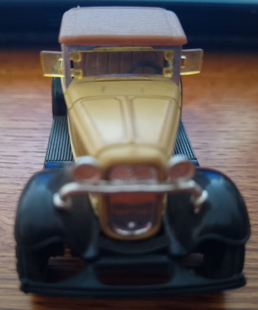 Модель 1:43, Ford Roadster Luxury, 1932 года. - фото фото фото 2