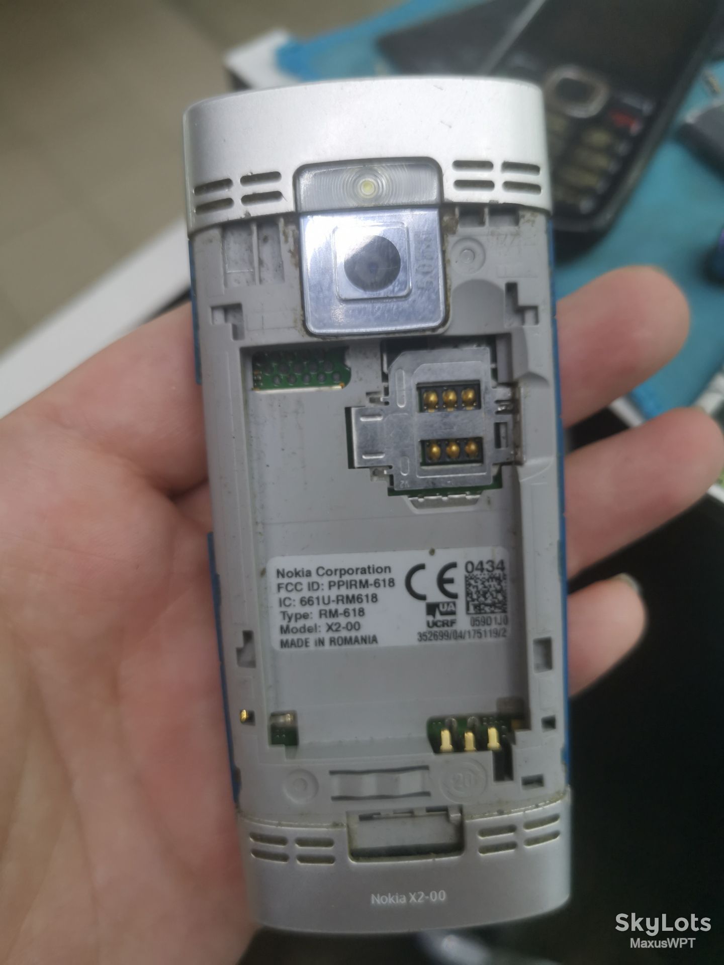 #737 Sklad Nokia X2 00 silver - фото фото фото 2