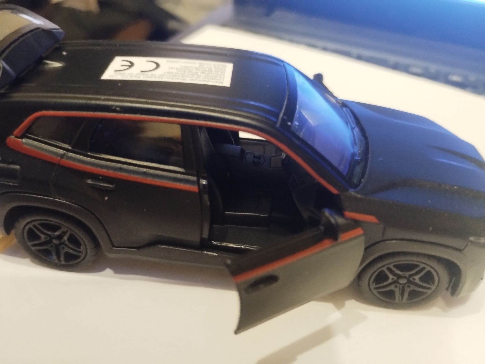 Іграшкова металева машинка, колекційна модель автомобиля BMW XM,  розмір 1/36 - фото фото фото 5
