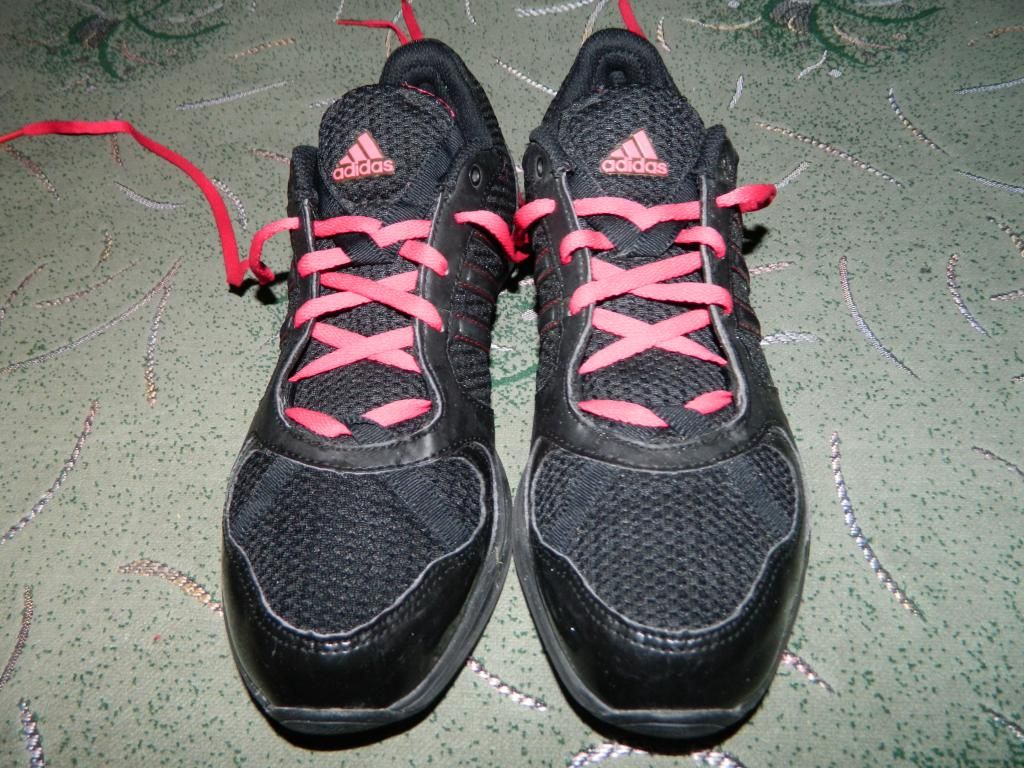 Кроссовки Adidas  (оригинал) фирменные размер-39 стелька- 24,5см. - фото фото фото 2