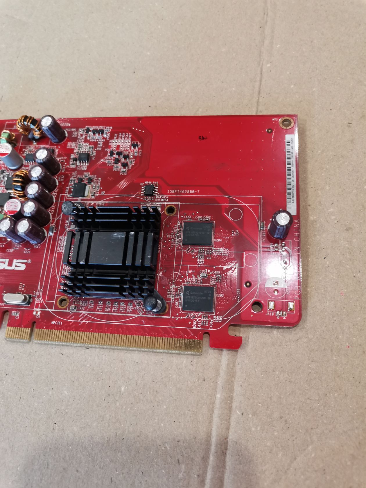 Видеокарта ASUS EAH2400PRO MG/HTP/256M/A 256mb DDR2 PCI Express - фото фото фото 3