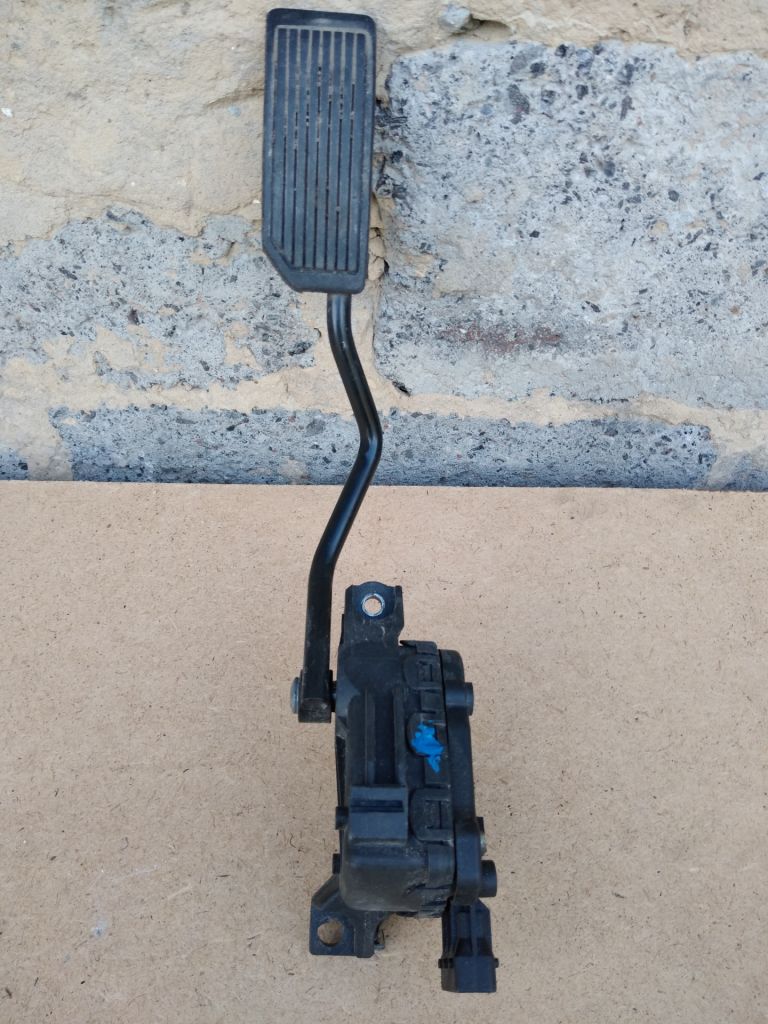 18002AU410 педаль газа Nissan - фото фото фото 0