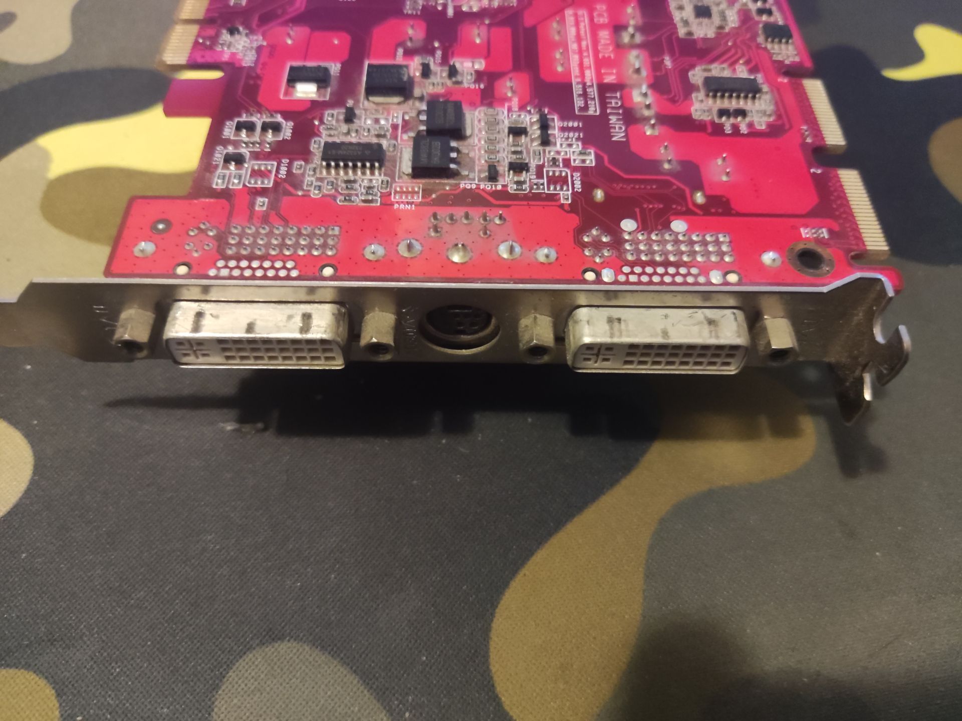 Видеокарта Asus EAH2600XT/HTDP/256M PCI express - фото фото фото 2