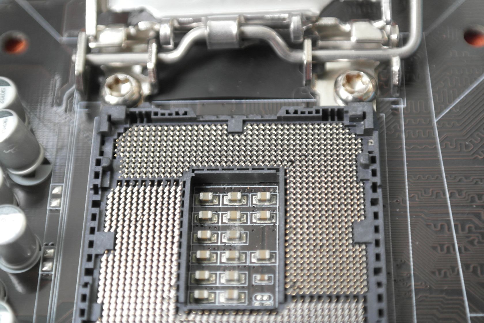 Материнська плата Asus P8H61 PLUS  (s1155, Intel H61, PCI-Ex16) - фото фото фото 9