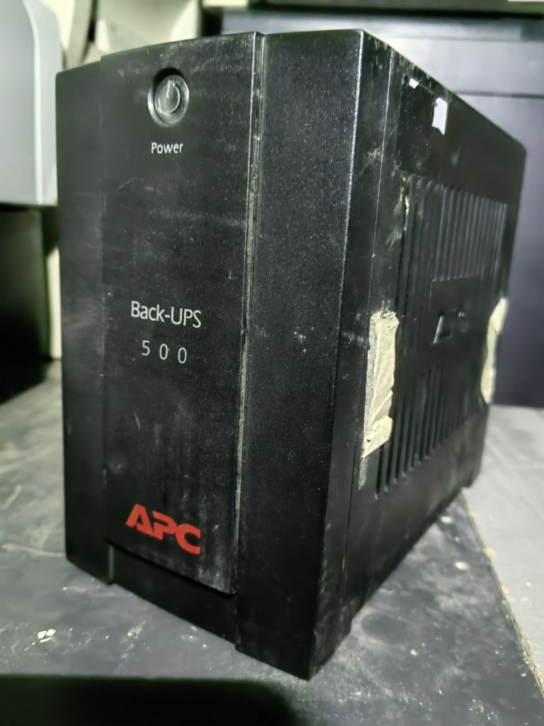 ІБП APC Back-UPS CS BX500CI 500 ВА  (8006-80) - фото фото фото 1