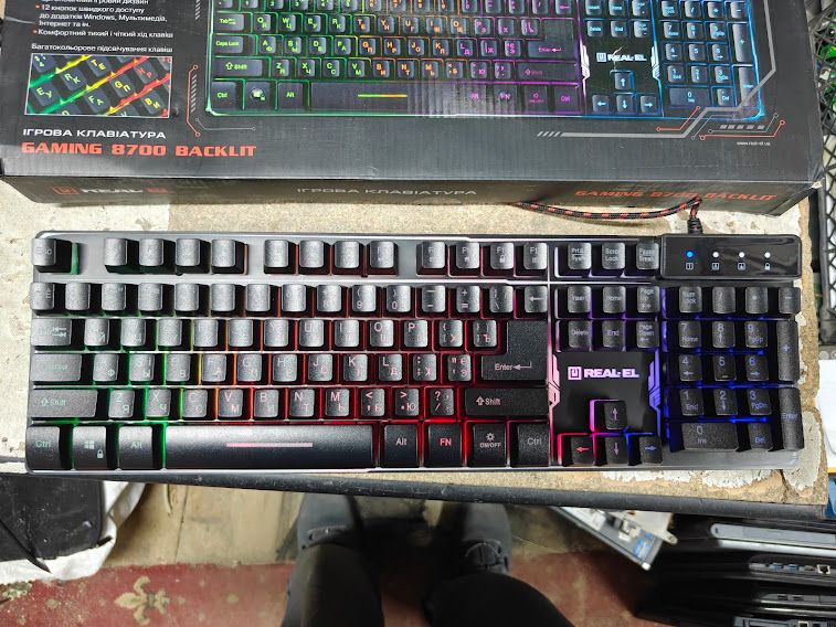Игровая клавиатура с подсветкой RGB REAL-EL Gaming 8700 Backlit USB № 26060819 - фото фото фото 1