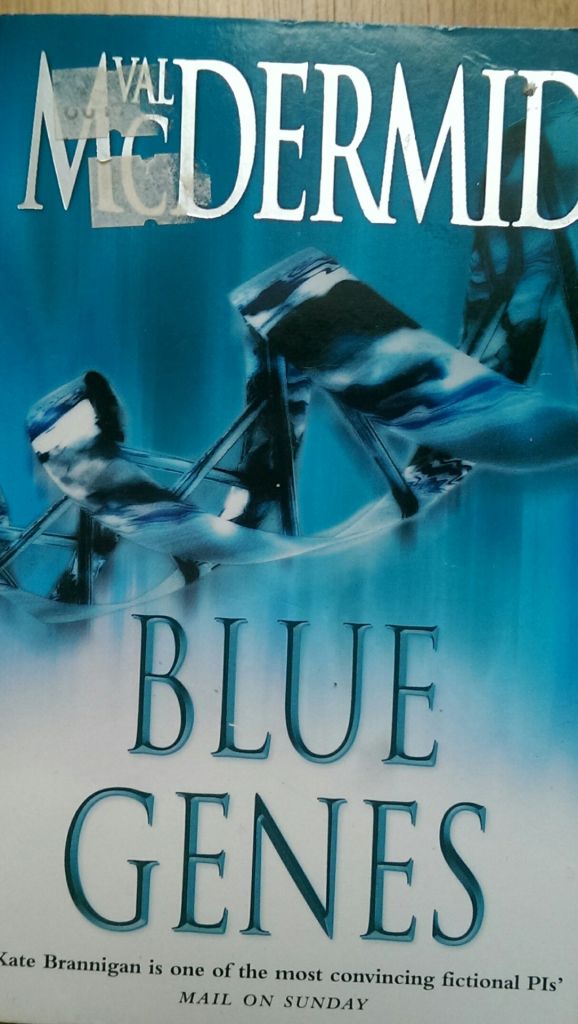 Blue Genes VAL McDermid English на Английском книга - фото фото фото 0