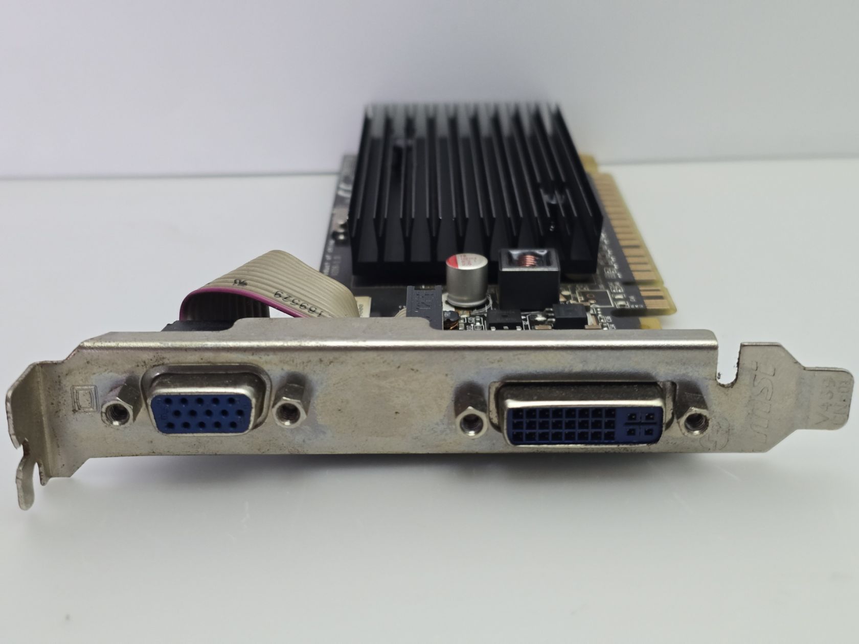 Видеокарта PNY GeForce 8400Gs 256 MB  (GDDR2,64 Bit,PCI-Ex,Б/у) - фото фото фото 1