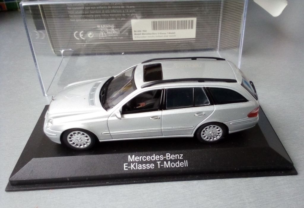 Mercedes-Benz E-Klasse T-Modell W211 1/43 - фото фото фото 0