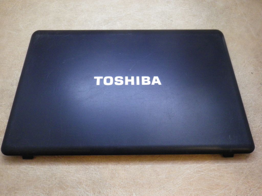 Б/У Кришка матриці без рамки на TOSHIBA SATELLITE C660-1FL - фото фото фото 6
