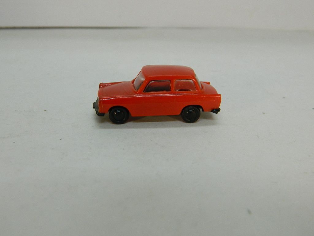 Автомобіль TRABANT 601. ESPEWE/PERMOT 1:87 H0  (71003). - фото фото фото 2
