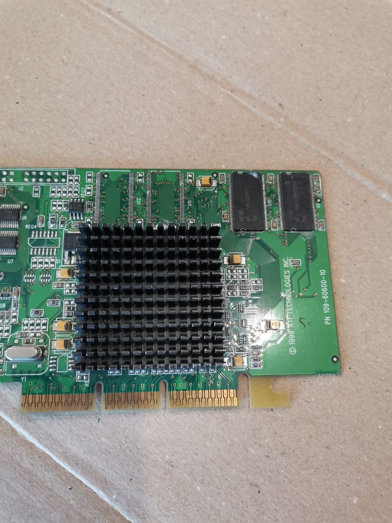 Видеокарта ATI Rage 128 Pro GL 16mb AGP - фото фото фото 4
