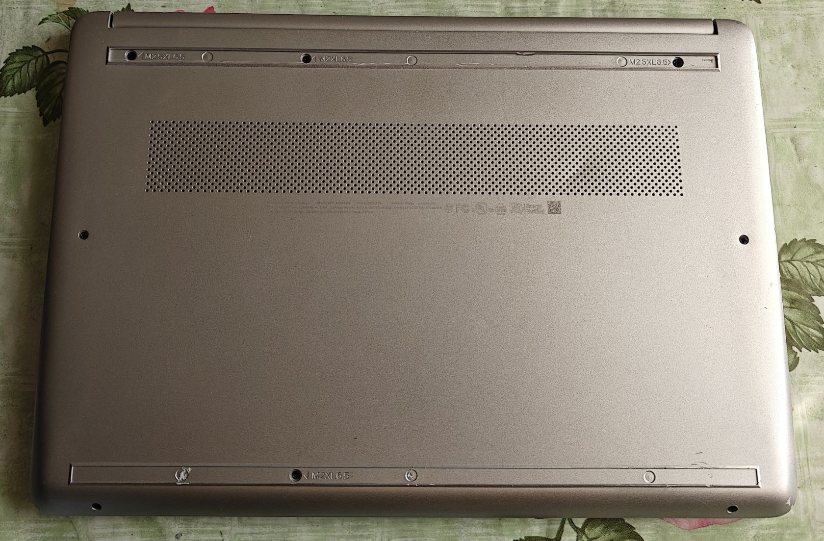 HP 14 /FHD/Ryzen 3/8GB/256SSD - фото фото фото 5