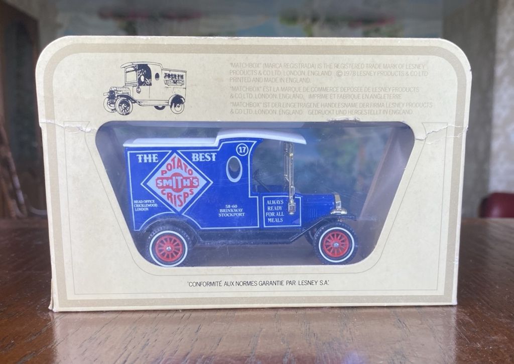 Модель автомобиля FORD MODEL T 1912 POTATO CRISPS 1:43 YESTERYEAR MATCHBOX Англия - фото фото фото 1