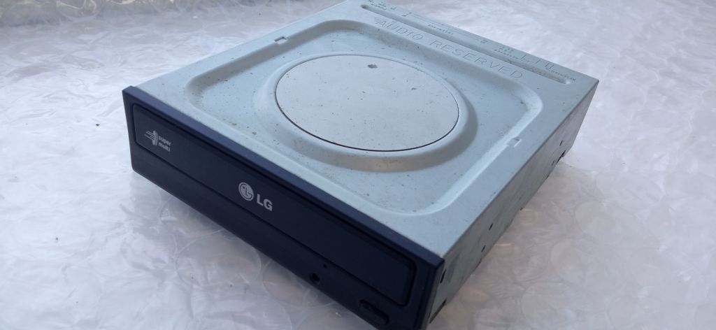 Приводи різні DVD±RW DVD RAM ATA SATA - фото фото фото 0