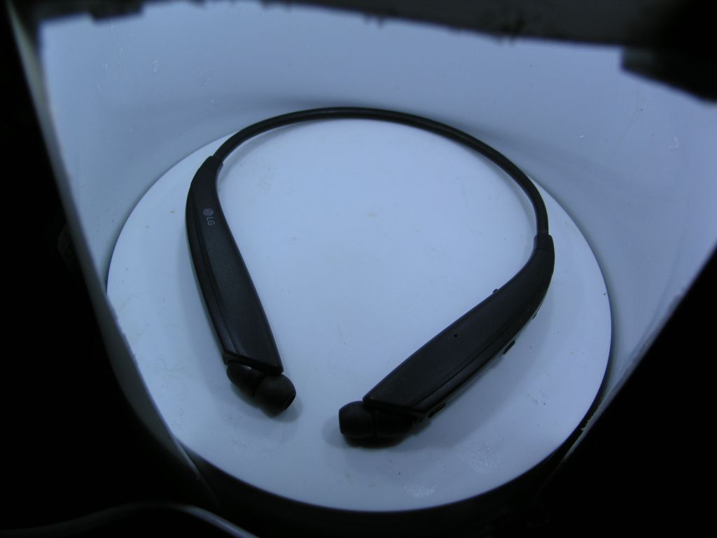 bluetooth стерео гарнитура lg Tone HBS-830 з США - фото фото фото 0