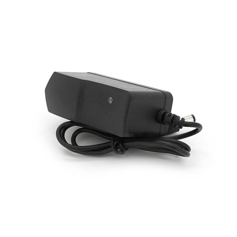 Зарядное устройство для Li-Ion аккумуляторов 12V (12.6V/3S) 1A, штекер 5,5х2,5мм, BOX, Q300 - фото фото фото 1