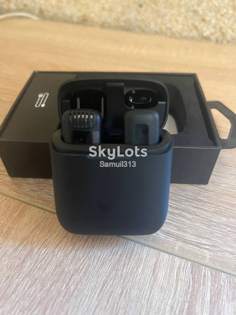 Бездротовий петличний мікрофон для iPhone Lightning із зарядним кейсом — для TikTok, YouTube, Reels - фото фото фото 1