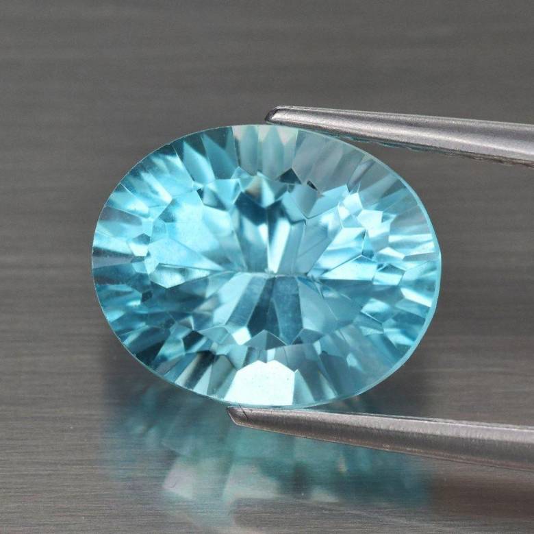 Натуральный топаз голубой  3.51ct 10x8mm - фото фото фото 0