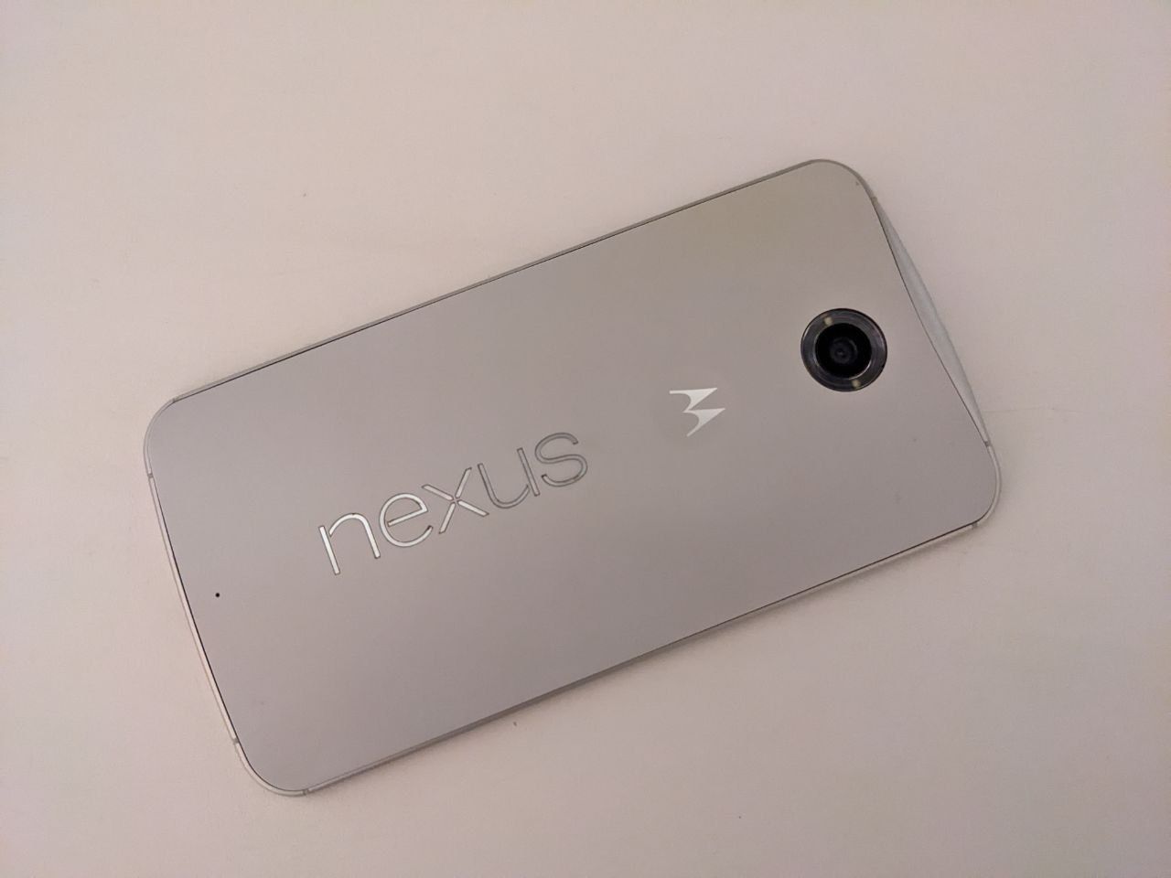 Мобільний телефон Motorola Nexus 6 бу - фото фото фото 6