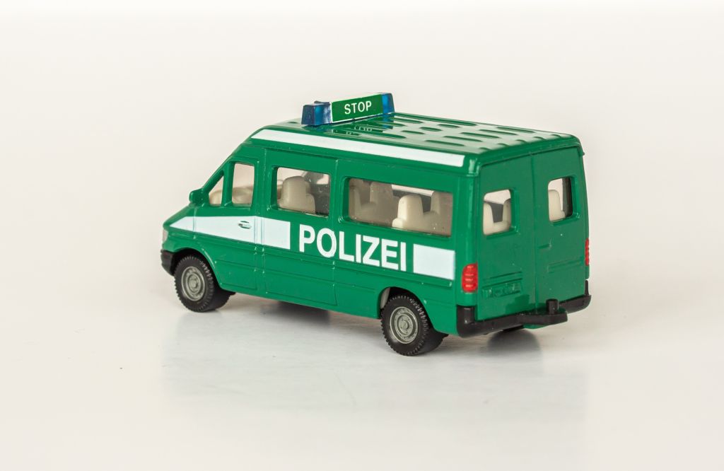 1:55 Mercedes Benz Sprinter Polizei, Siku 0804 - фото фото фото 1