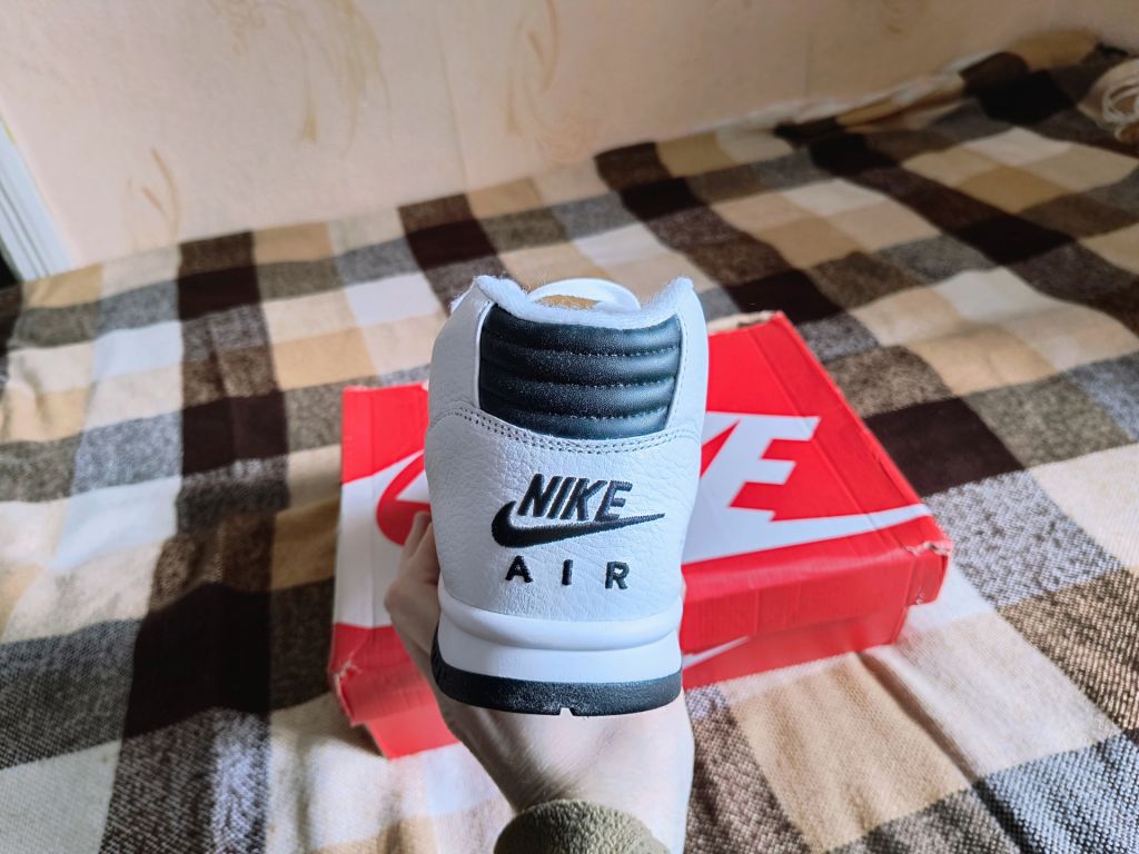 Кросівки Nike Air Trainer 1 - фото фото фото 9