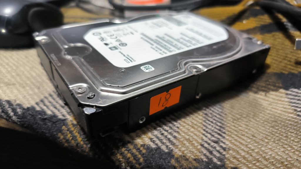 Жорсткий диск HDD Hewlett Packard Enterprise MB6000GVYZB 6TB №18 - фото фото фото 2