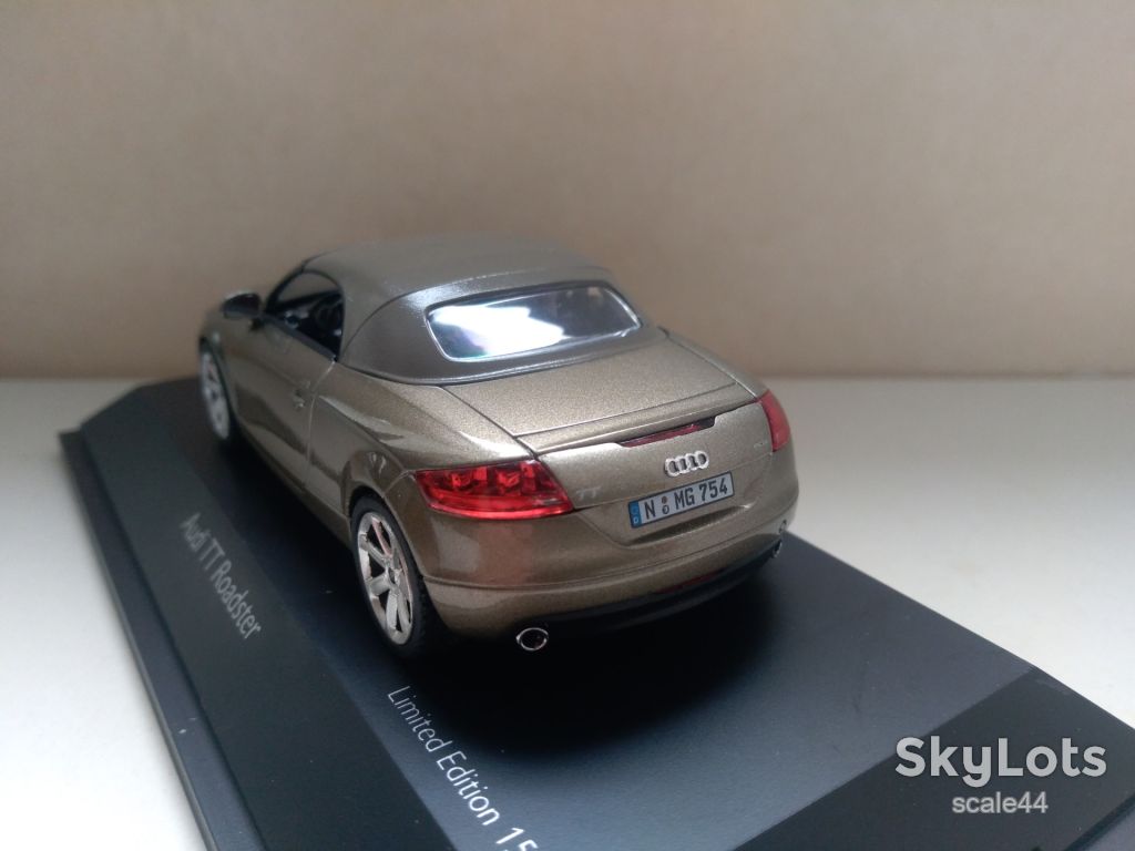 Audi TT Roadster.Schuco.1/43 - фото фото фото 4
