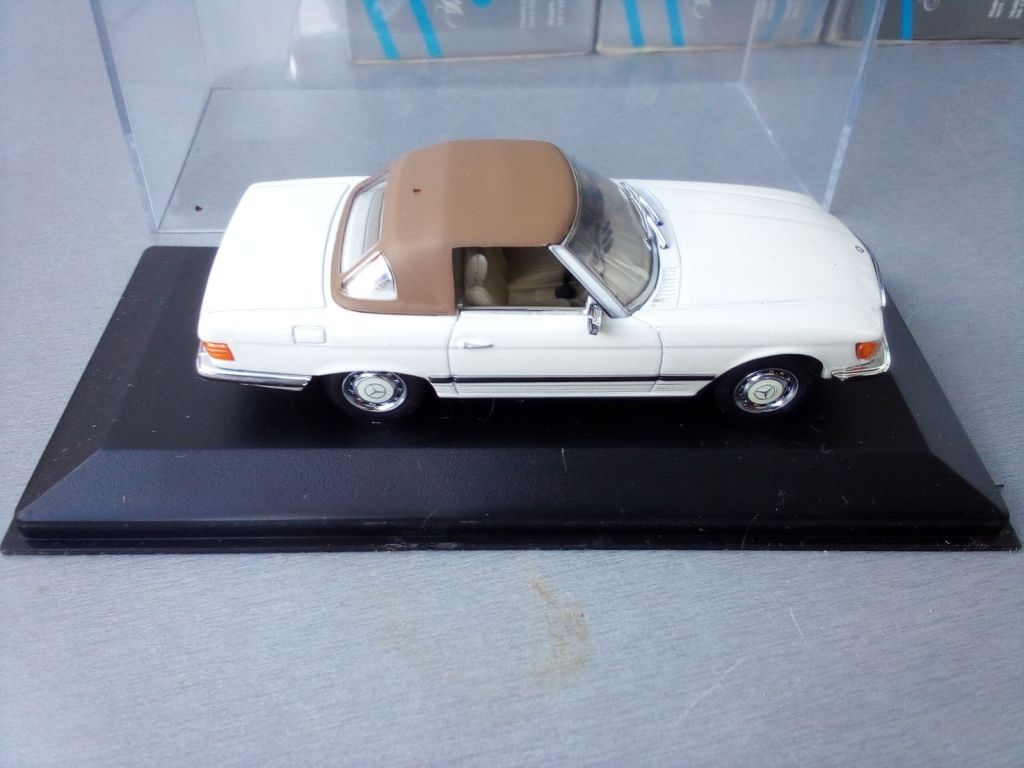1/43 Minichamps Mercedes-Benz 350 SL Cabriolet  (R107) - фото фото фото 1