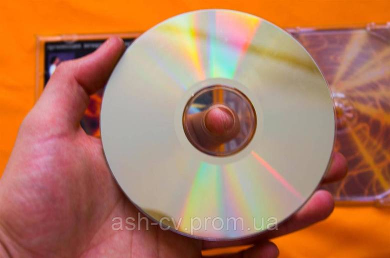 Музичний диск CD. ТАНЦІ НА КОРДОНІ ТИСЯЧИЛІТТІВ - фото фото фото 5