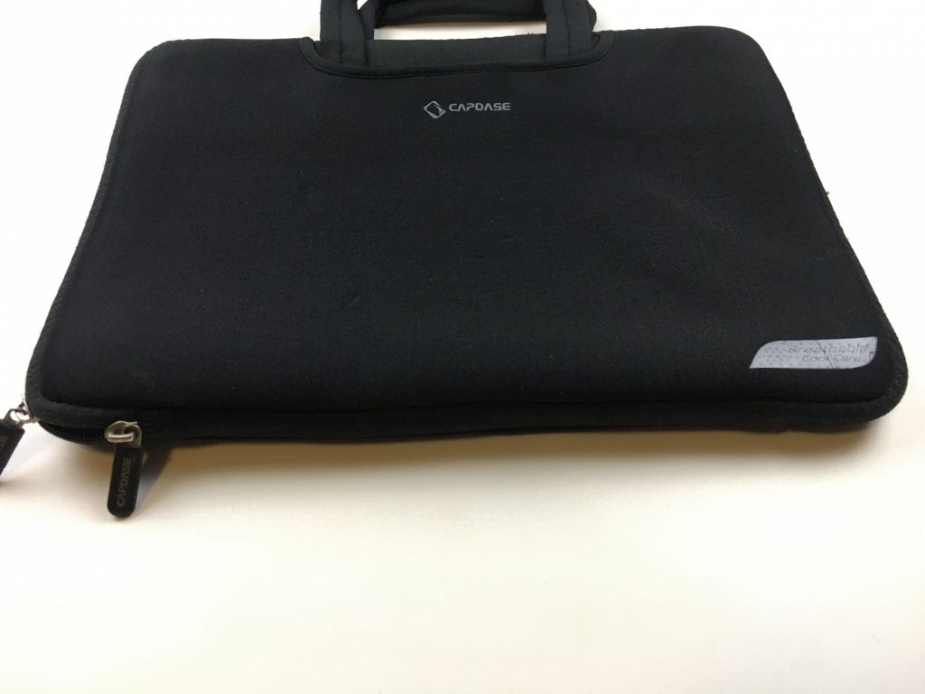 Сумка Capdase для ноутбука Б/У MacBook Air / MacBook Pro 13 черная - фото фото фото 1